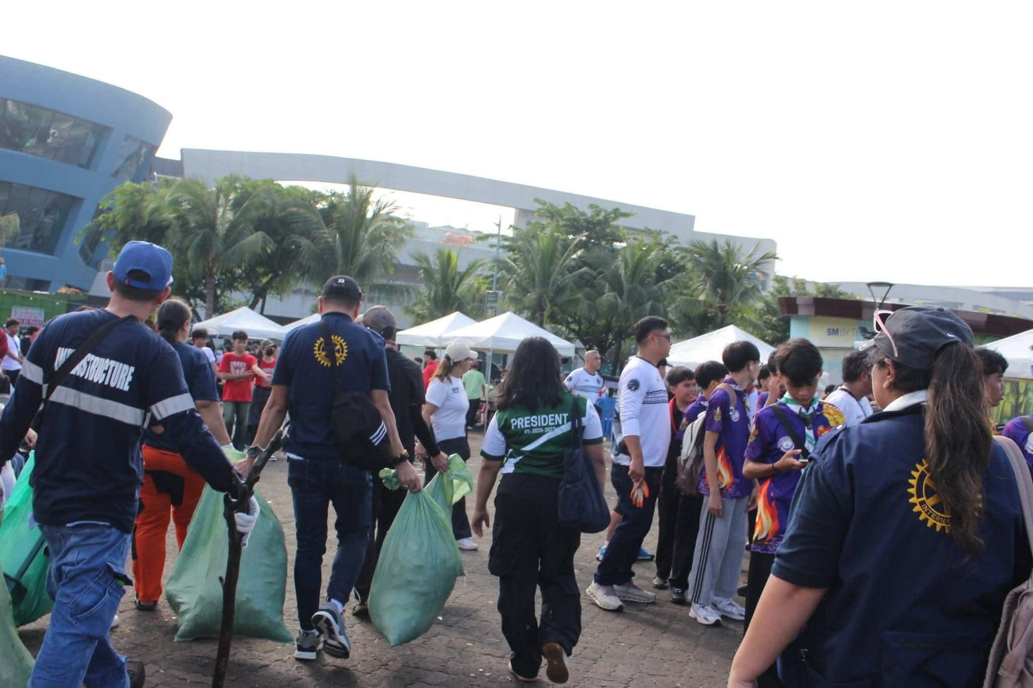 SM By the Bay for the International Coastal Clean-Up 2026